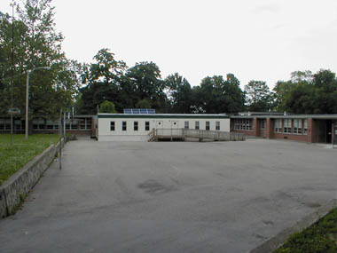 Mills Lawn Elementary School
